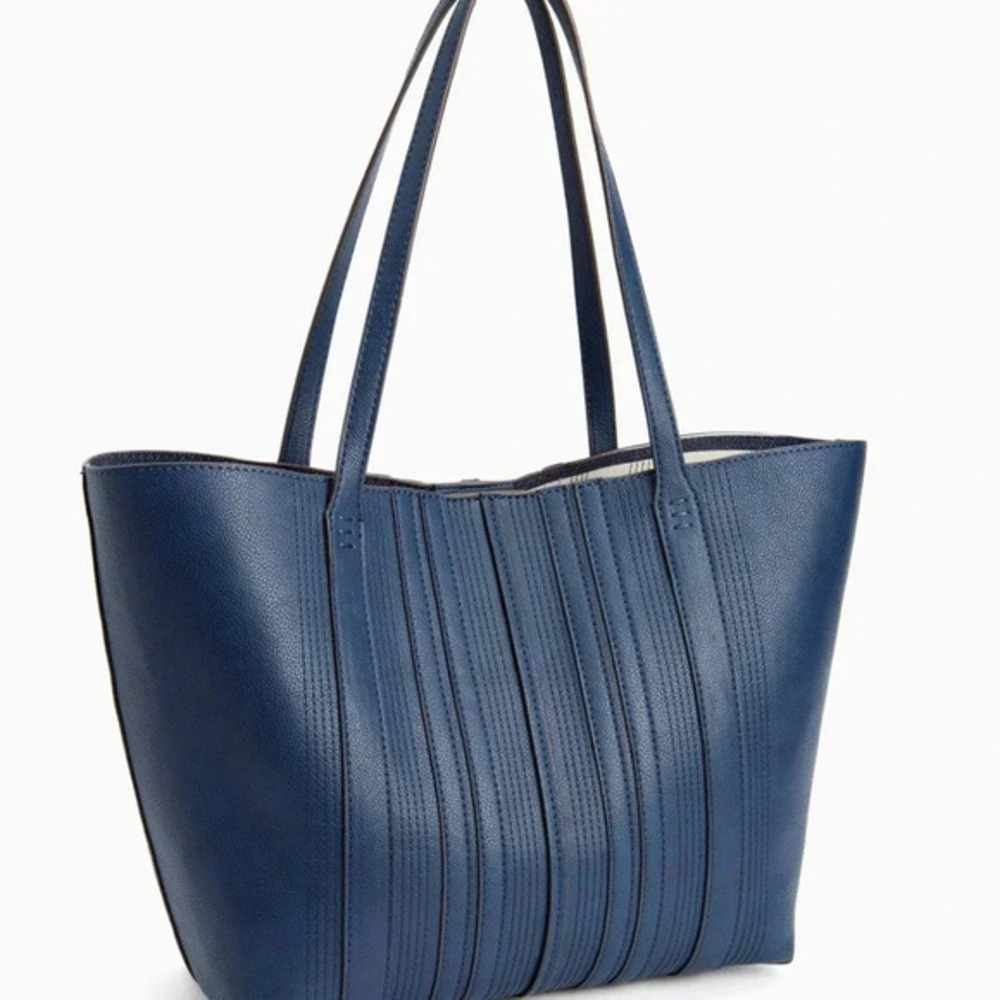 New Splendid navy tote Bag large 18x10x5” inches large